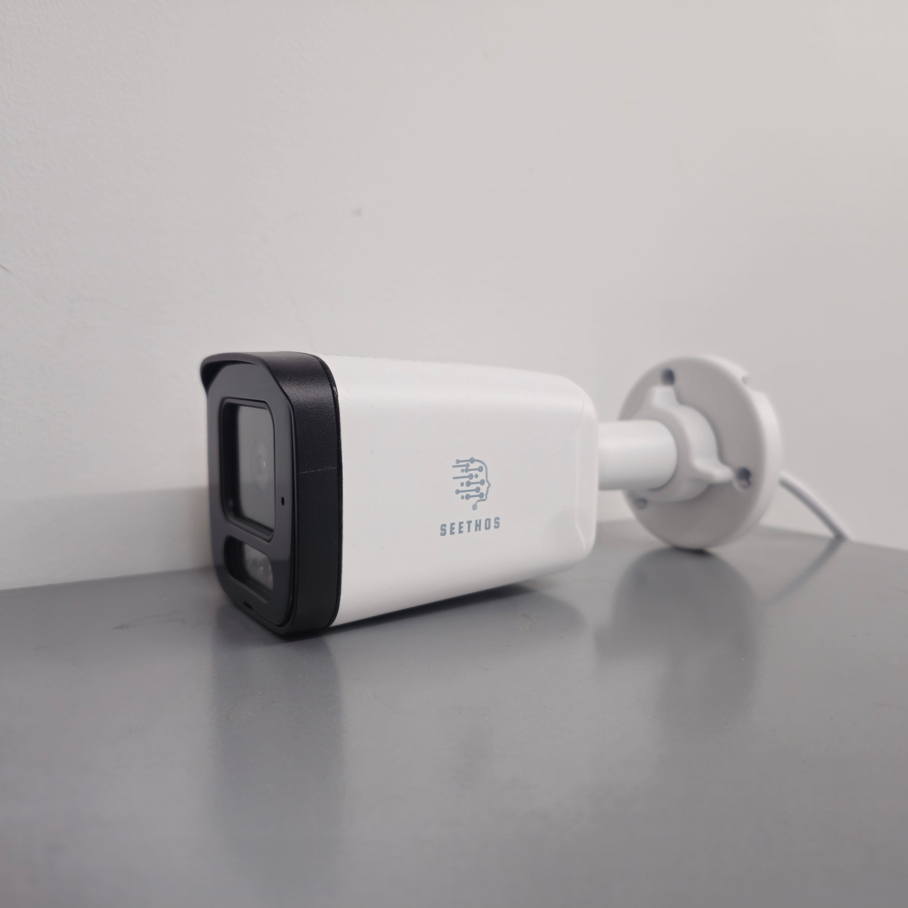 AI-IP100-8 — 8MP 4K Bullet IP Camera with Active Deterrence
