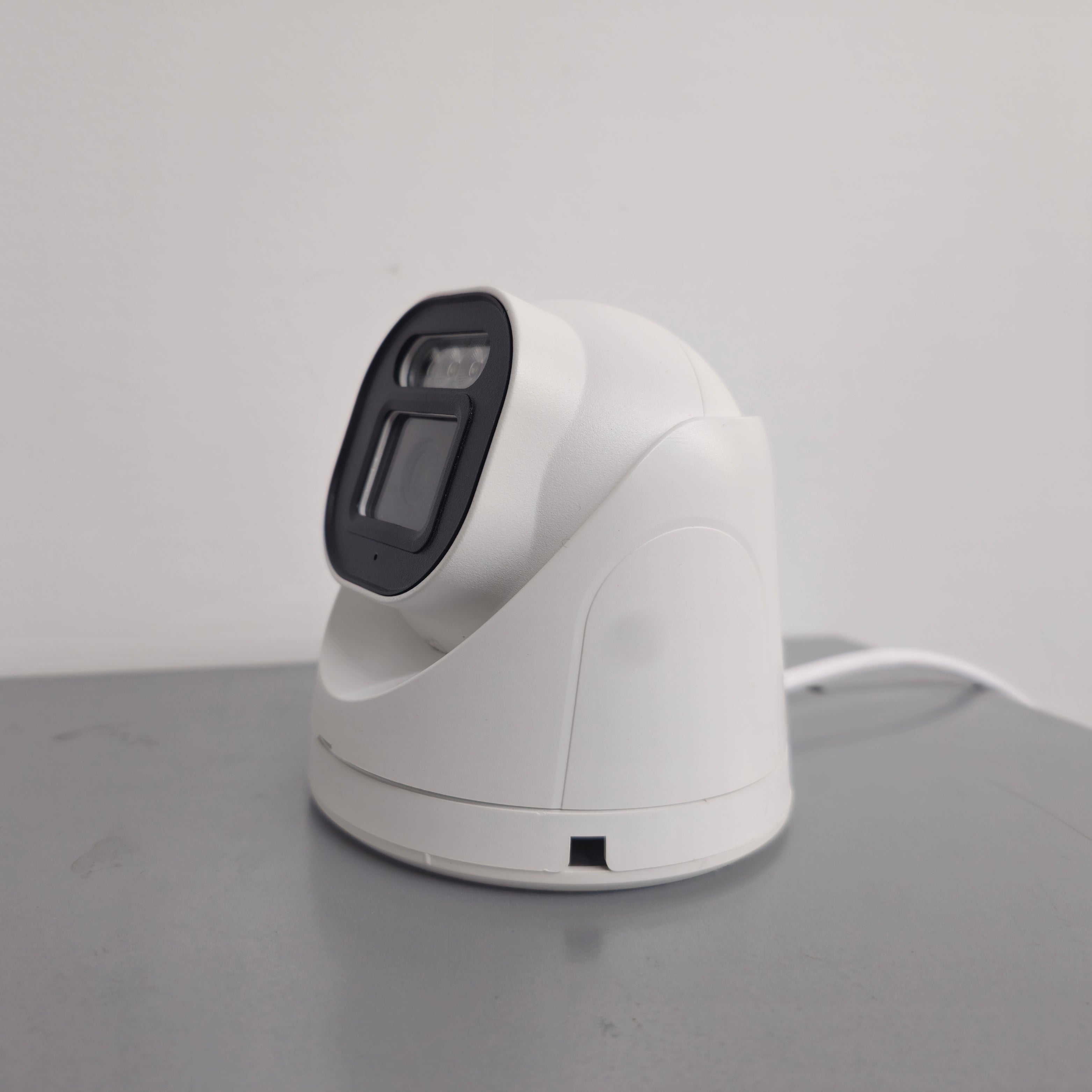 AI-IP200-8 — 8MP 4K Wide-Angle Dome IP Camera